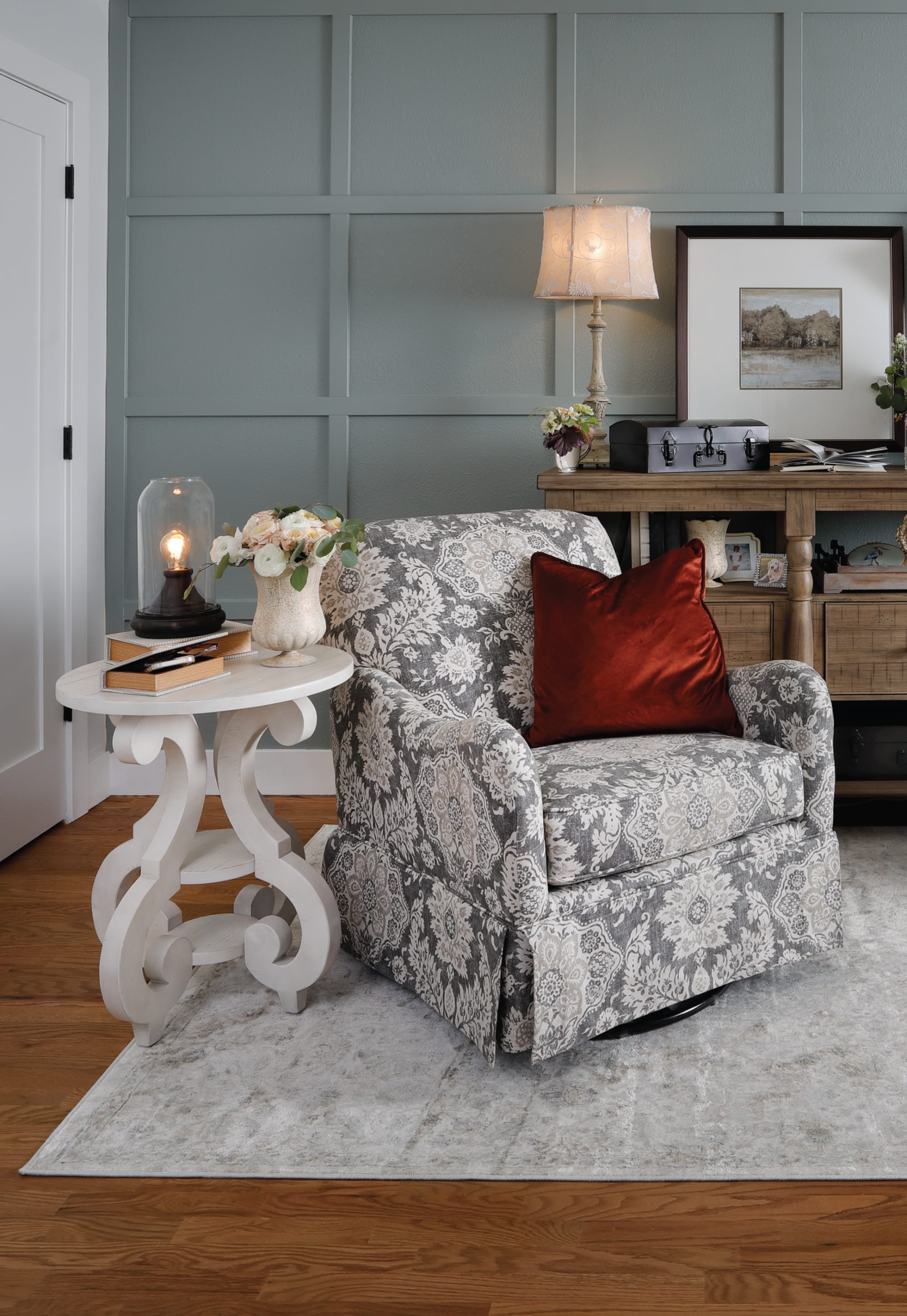Cottage Style Reading Nook